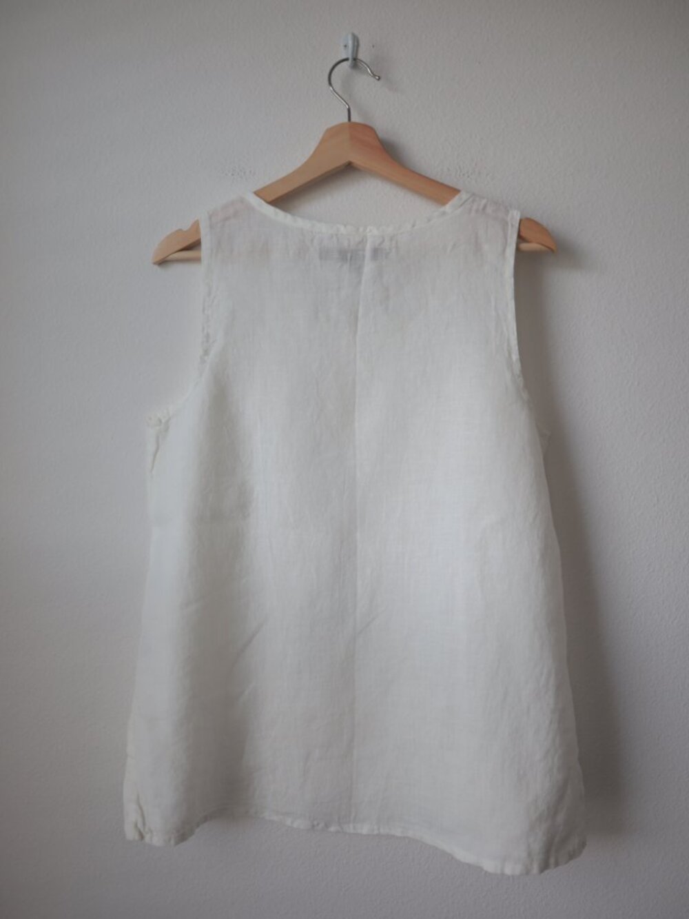 FLAX White Linen Sleeveless Top | S - Picture 6 of 6